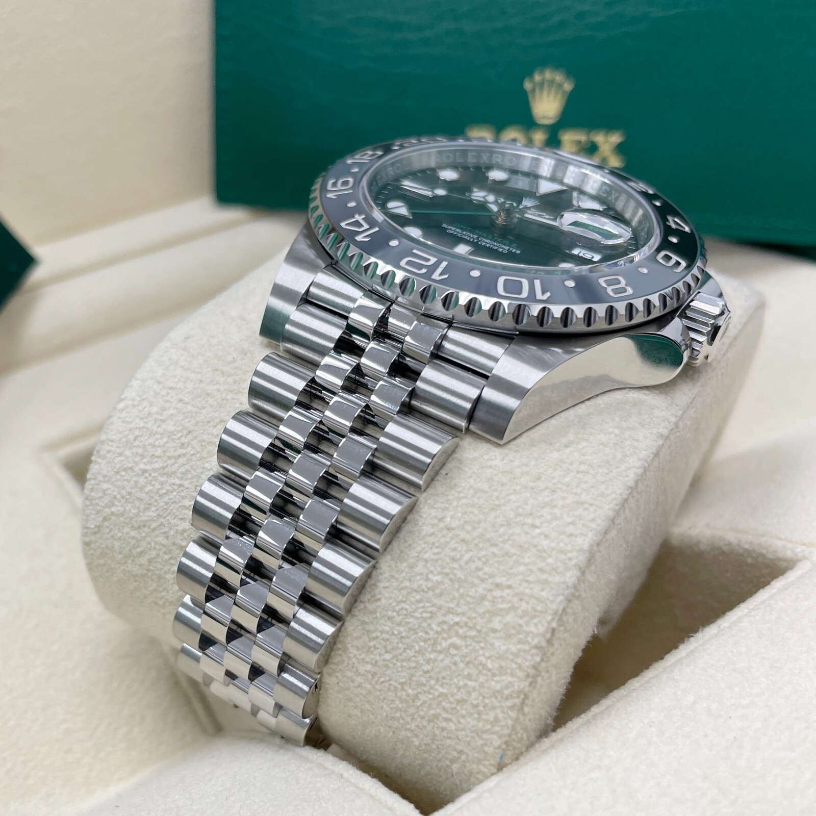 Pre-owned Rolex Gmt-master Ii 126710grnr Black Bruce Wayne Stainless Steel Jubilee Bracelet