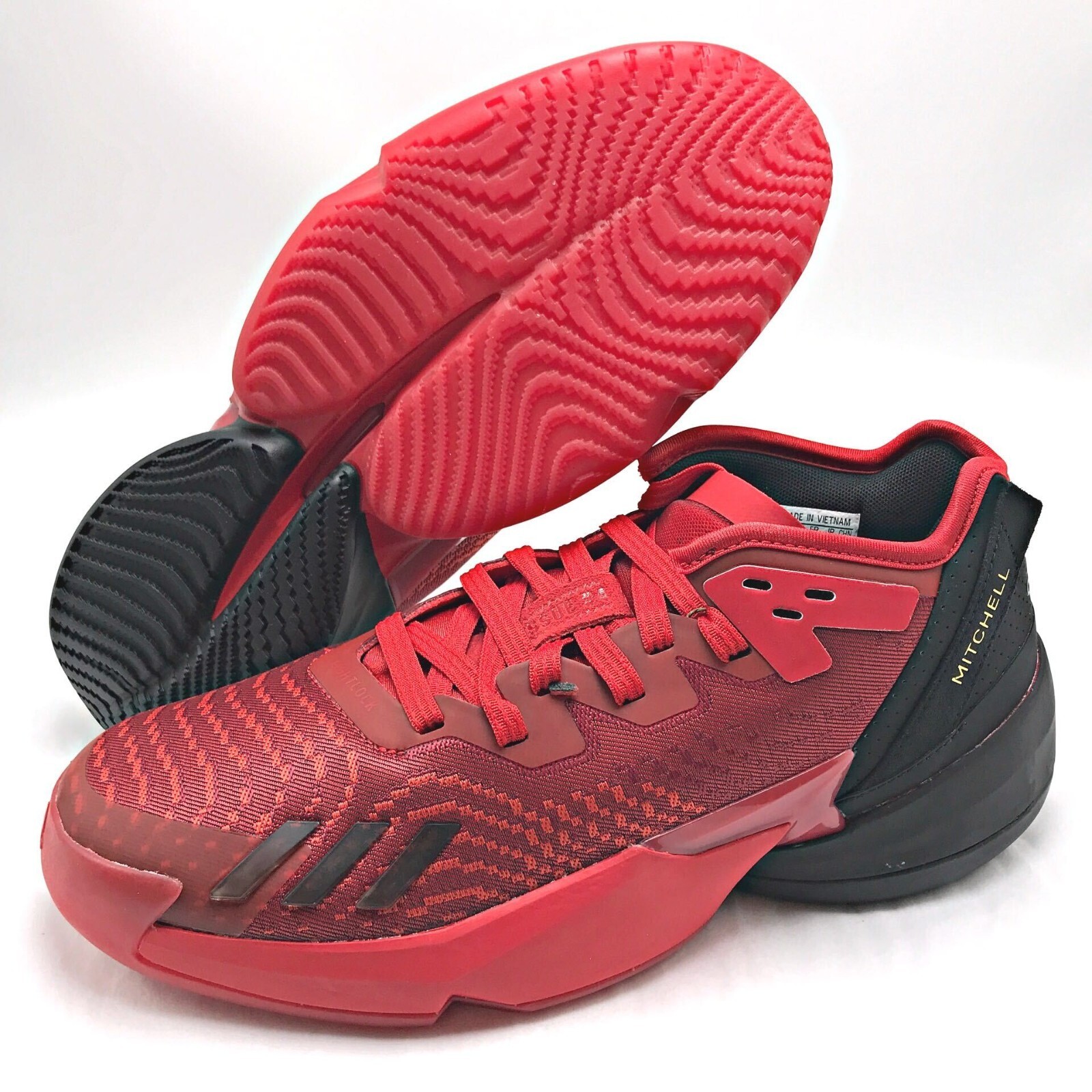 ADIDAS D.O.N. Issue 4 Team Victory Red GX6886 Men's ADIDAS D.O.N. Issue 4 Team Victory Red GX6886 Men's