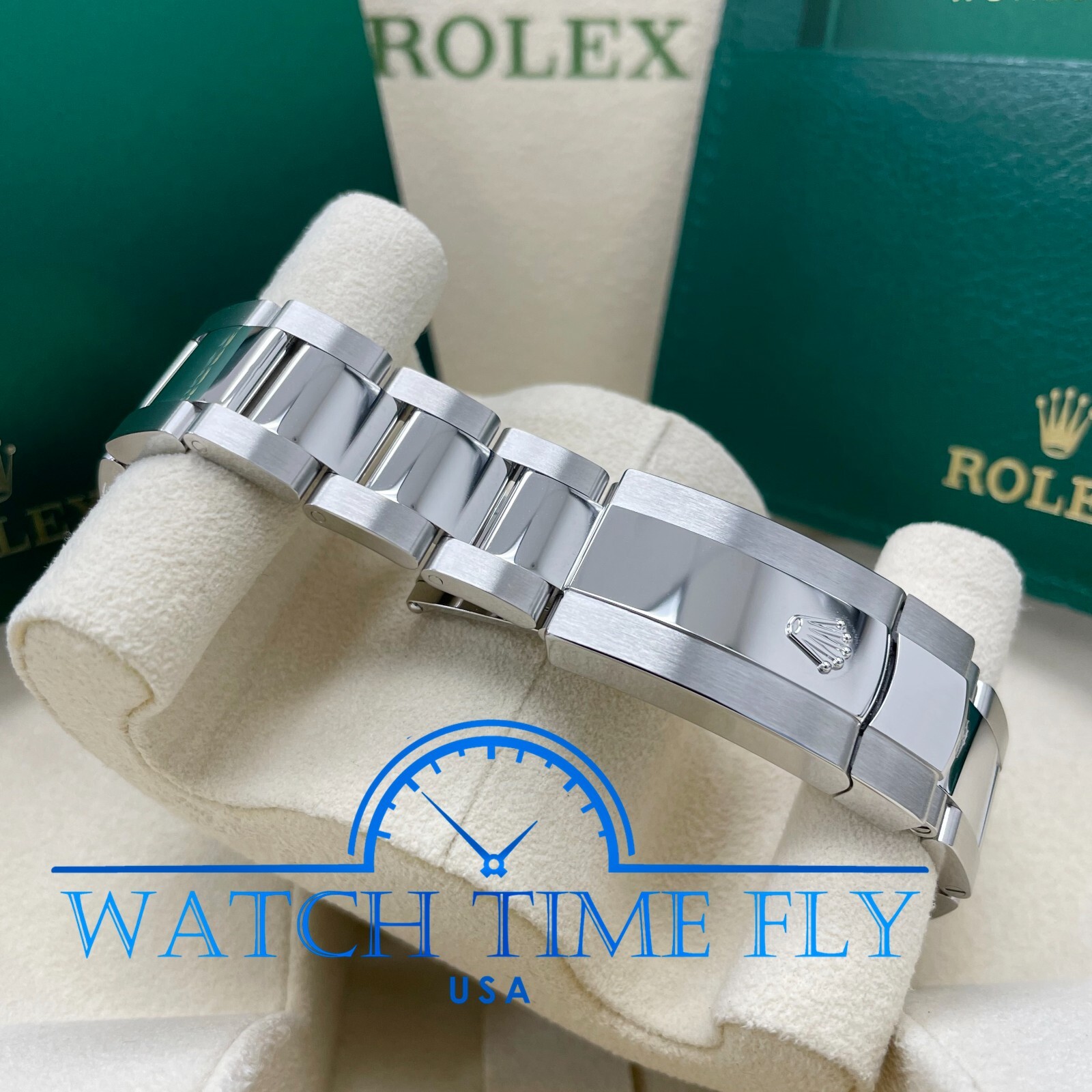 Pre-owned Rolex Datejust 41mm 126334 Fluted Bezel Blue Index Dial Oyster Bracelet Steel