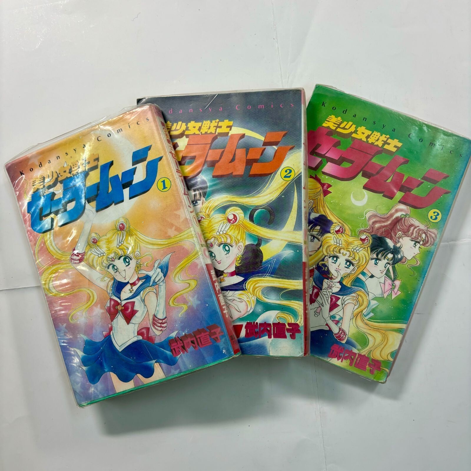 少女漫画 Sailor Moon Manga Box Set 1 Amazon.com: Sailor Moon (Naoko Takeuchi Collection) Manga