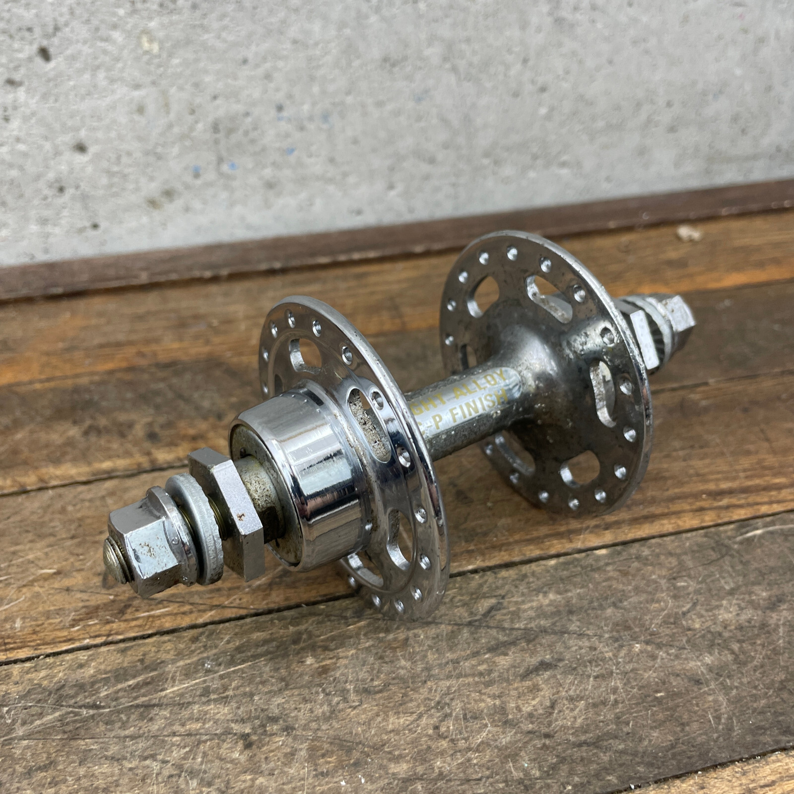 Suzue ハブ 36H BMX Vintage Suzue BMX Racing High Flange Front Hub 36h 3/8