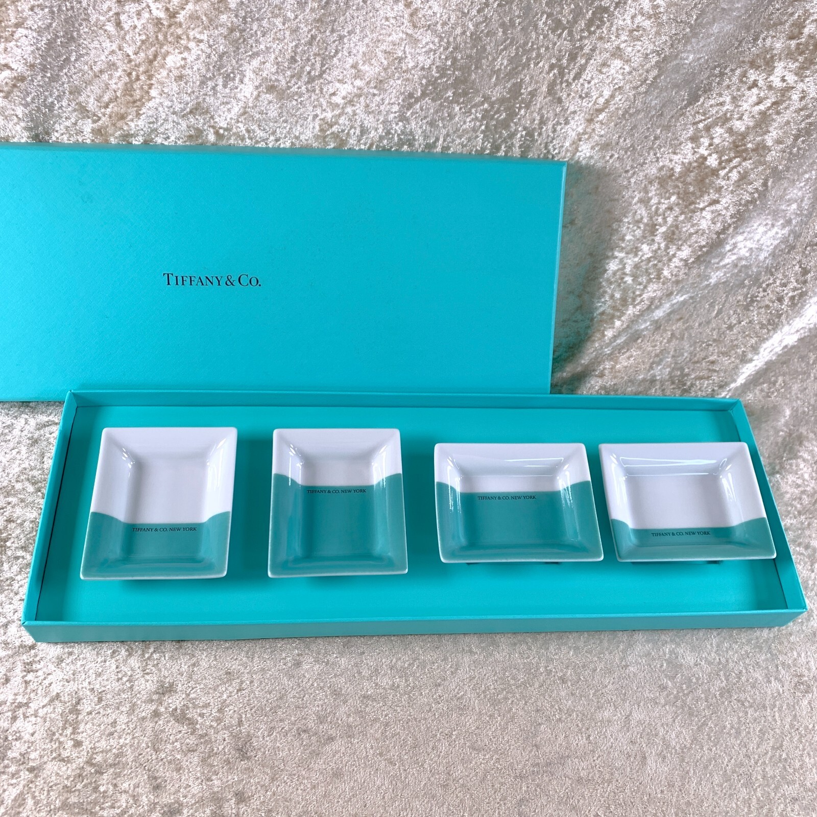 Tiffany & Co. RRです Tiffany TF4208U Sunglasses | LensCrafters