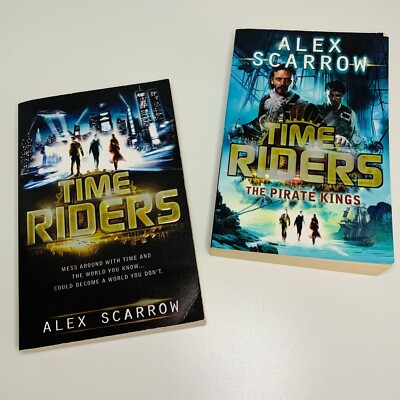2 x Alex Scarrow Time Riders Paperback Books ~ #1 Time Riders + #7 Pirate Kings
