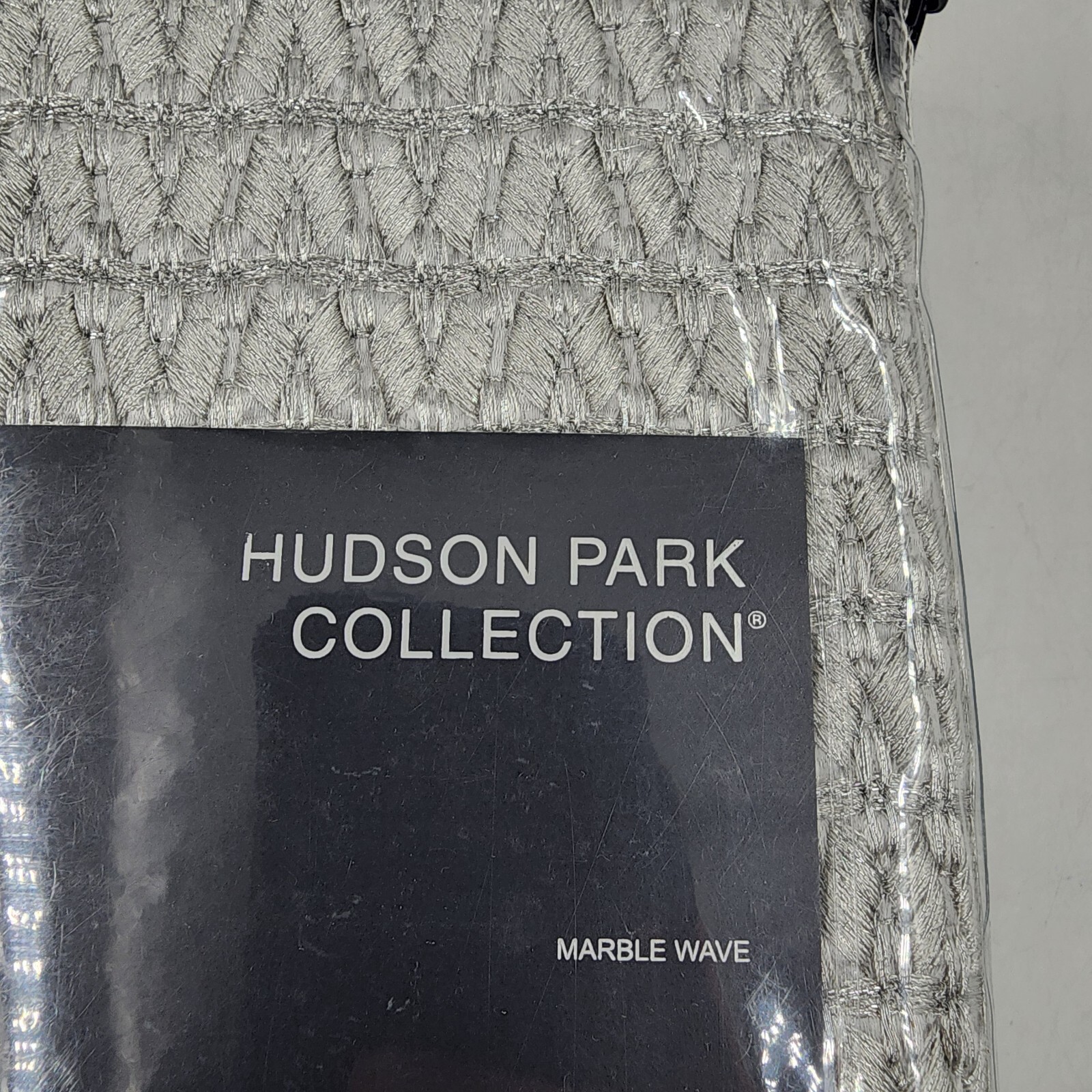 Hudson Park Collection Marble Wave Euro Pillow Sham 26 x 26in Silver Zip Closure - Picture 3 of 15