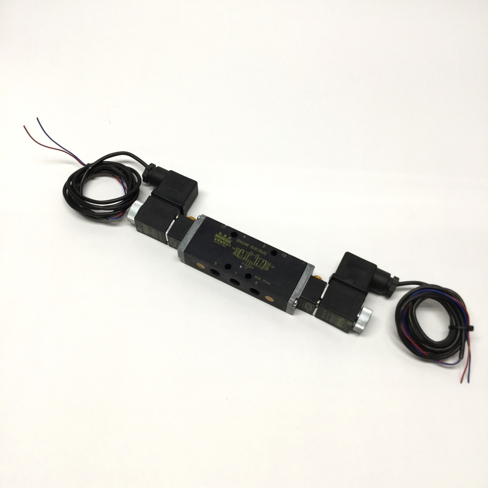 Waircom EKCA8 SUC/SUC Solenoid Valve, 5-Port 3-Position