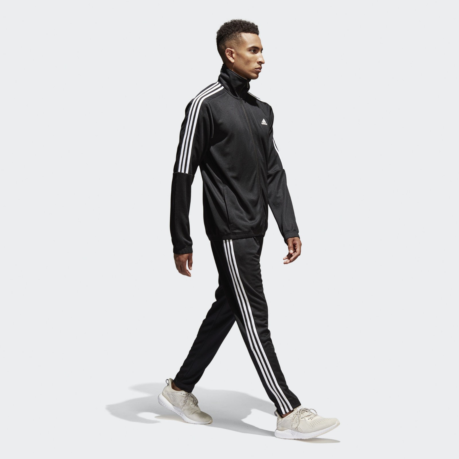 Adidas tiro мужские костюмы спортивные