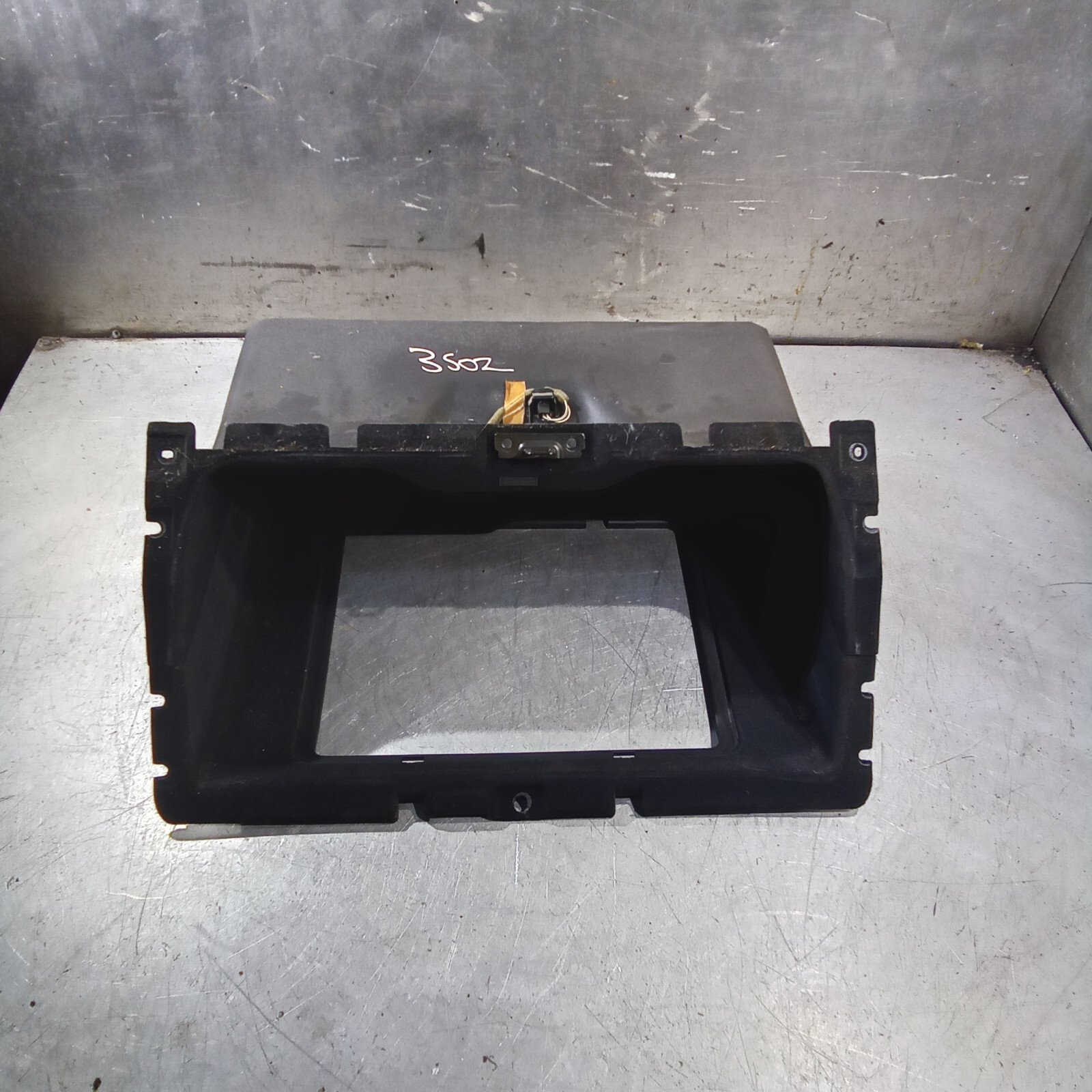 Nissan 350Z 3.5 V6 2002-2009 Centre Floor Rear Storage Compartment Box