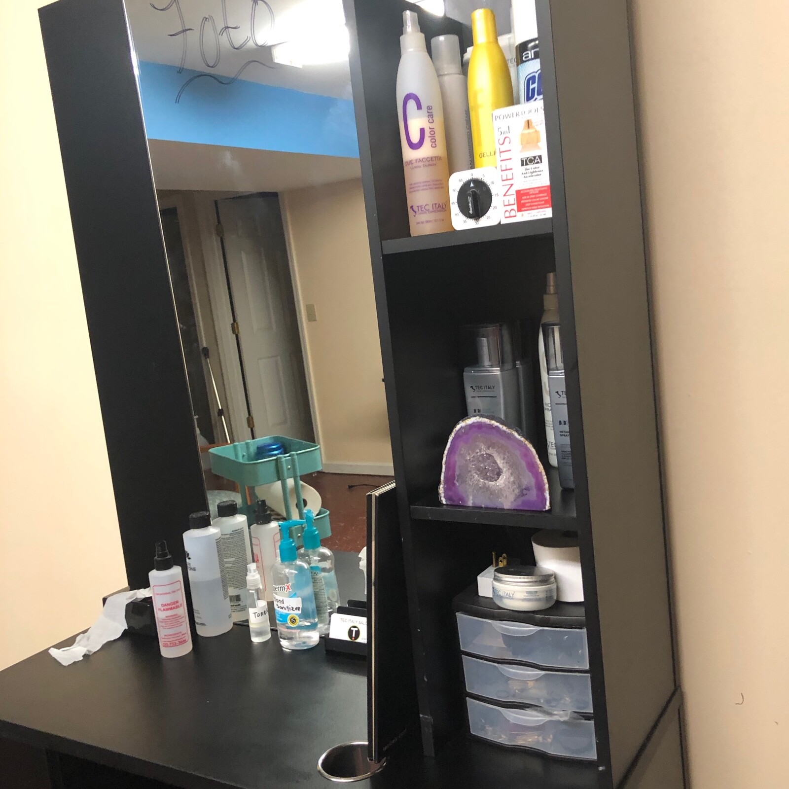 Hair Salon Equipment READY TO OPEN YOUR BUSINESS