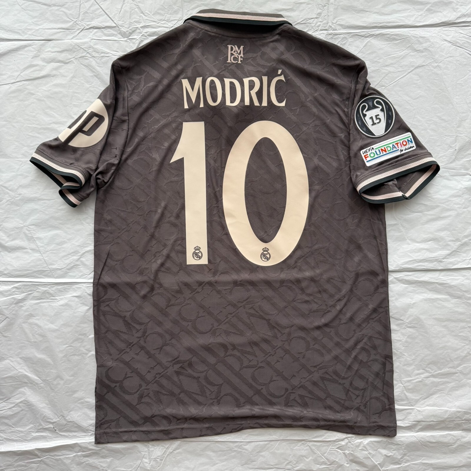 記念グッズ adidas Real Madrid UEFA champions league ADIDAS JUDE BELLINGHAM REAL MADRID UEFA CHAMPIONS LEAGUE