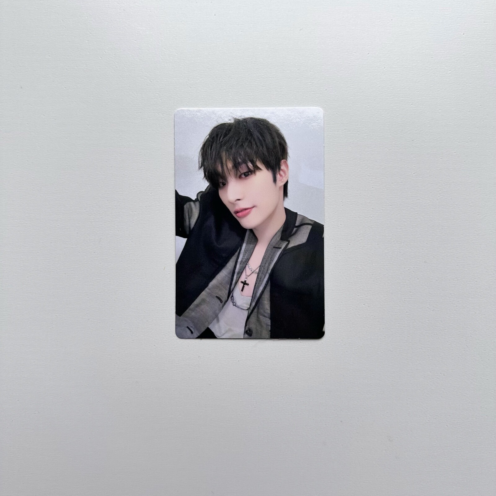 ATEEZ Golden Hour Hello82 Distribution photocard, Hug ver