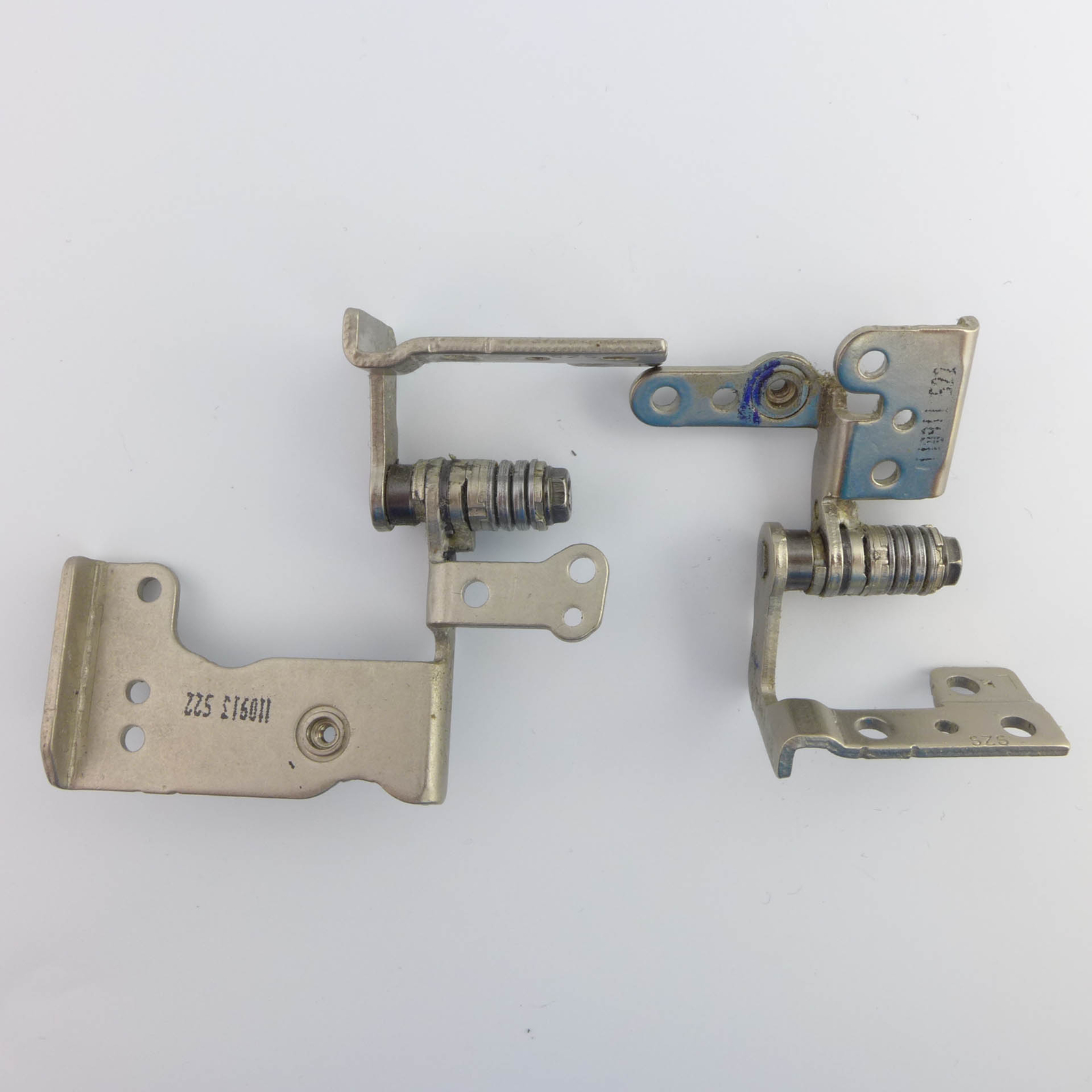 ORIGINAL Samsung  NP305V5A Displayscharnier Set  hinge set ✅