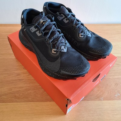 nike gore tex trainers