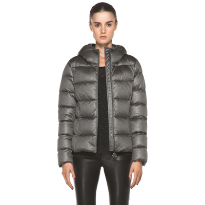 Moncler g32003 deals