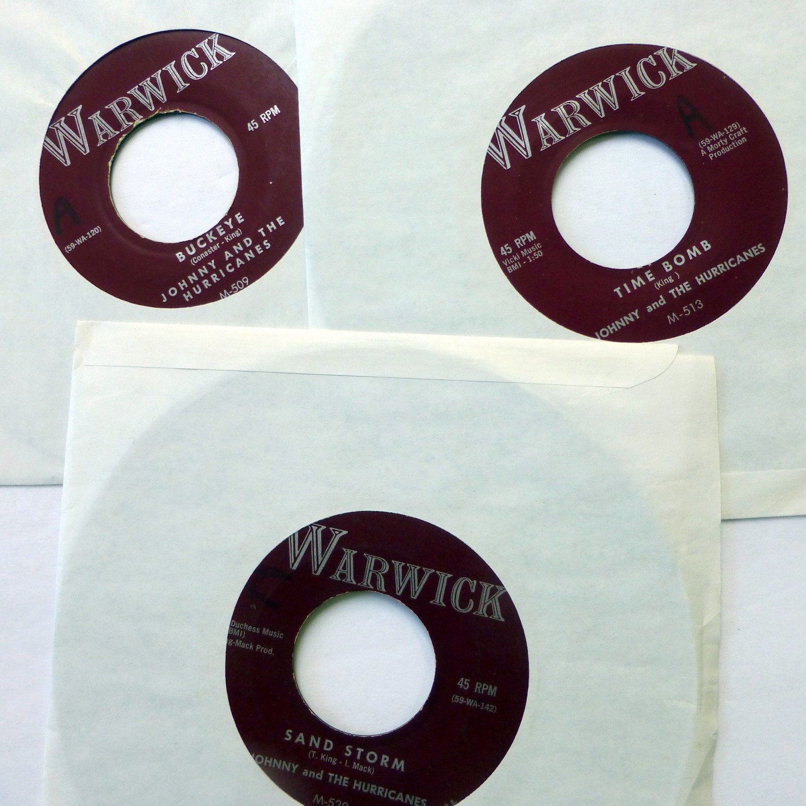 Johnny&#39;s - Y JOHNNY & the Hurricanes lot of 3x45rpm singles Rock N Roll