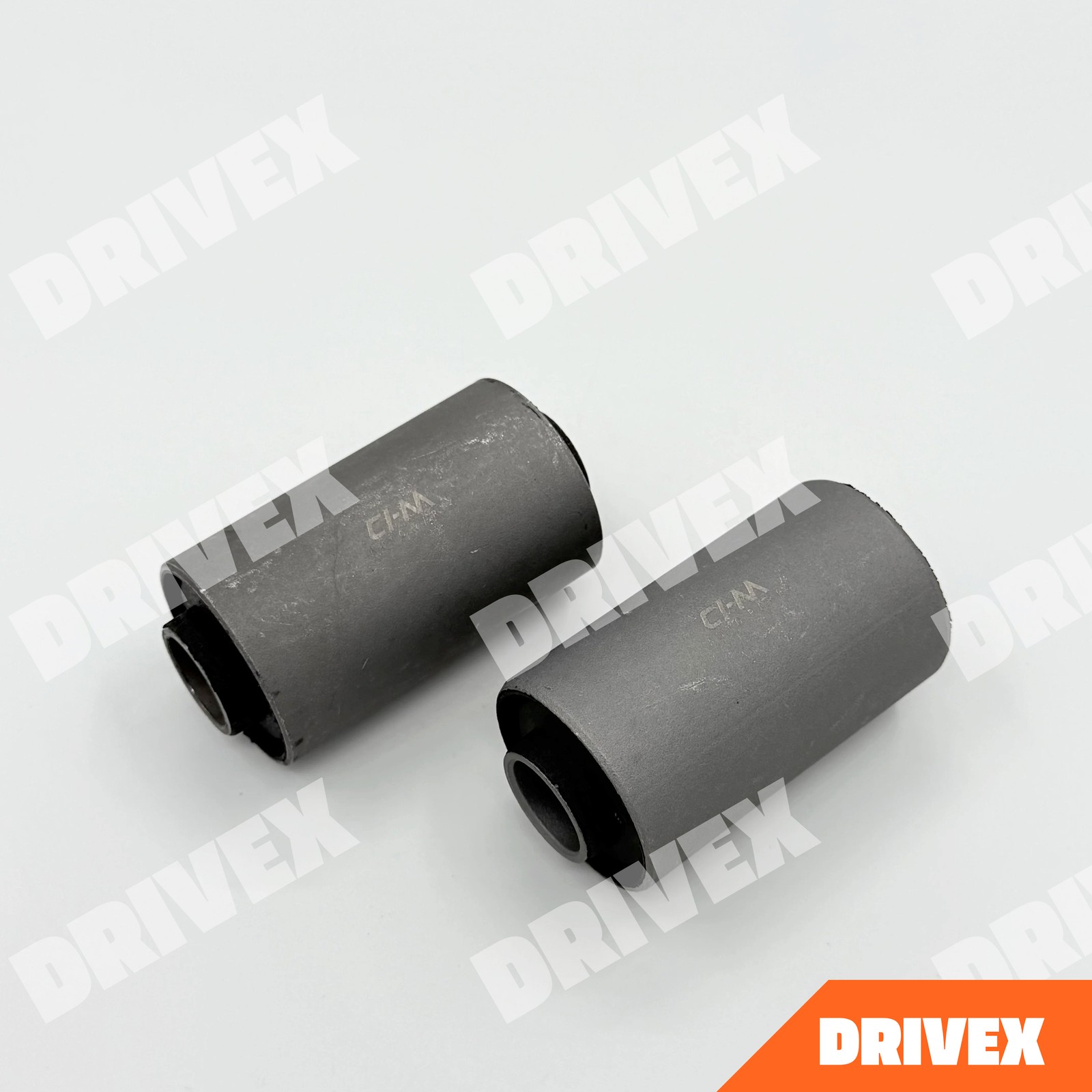 2x Leaf Spring Bushing Rear For Isuzu  NRR NPR NPR-HD NQR OD=42 L=81 ID=18 95-25