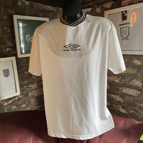 Retro Umbro Training Template Shirt Extra Large XL Vintage