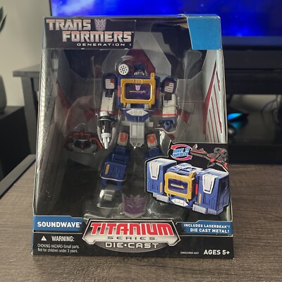 Hasbro Titanium Series Transformers 6 Cyber Hero Soundwave Action Figure