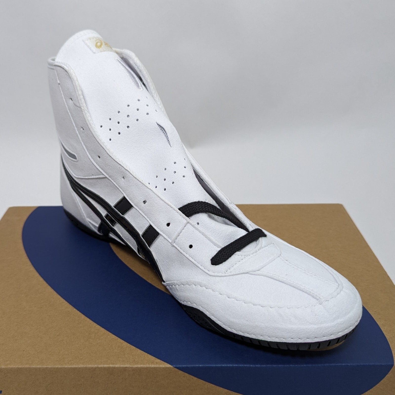 Pre-owned Asics Wrestling Shoes 1083a001 White/black(silver) Ex-eo(twr900) Successor Aw:sv In White,black(silver)