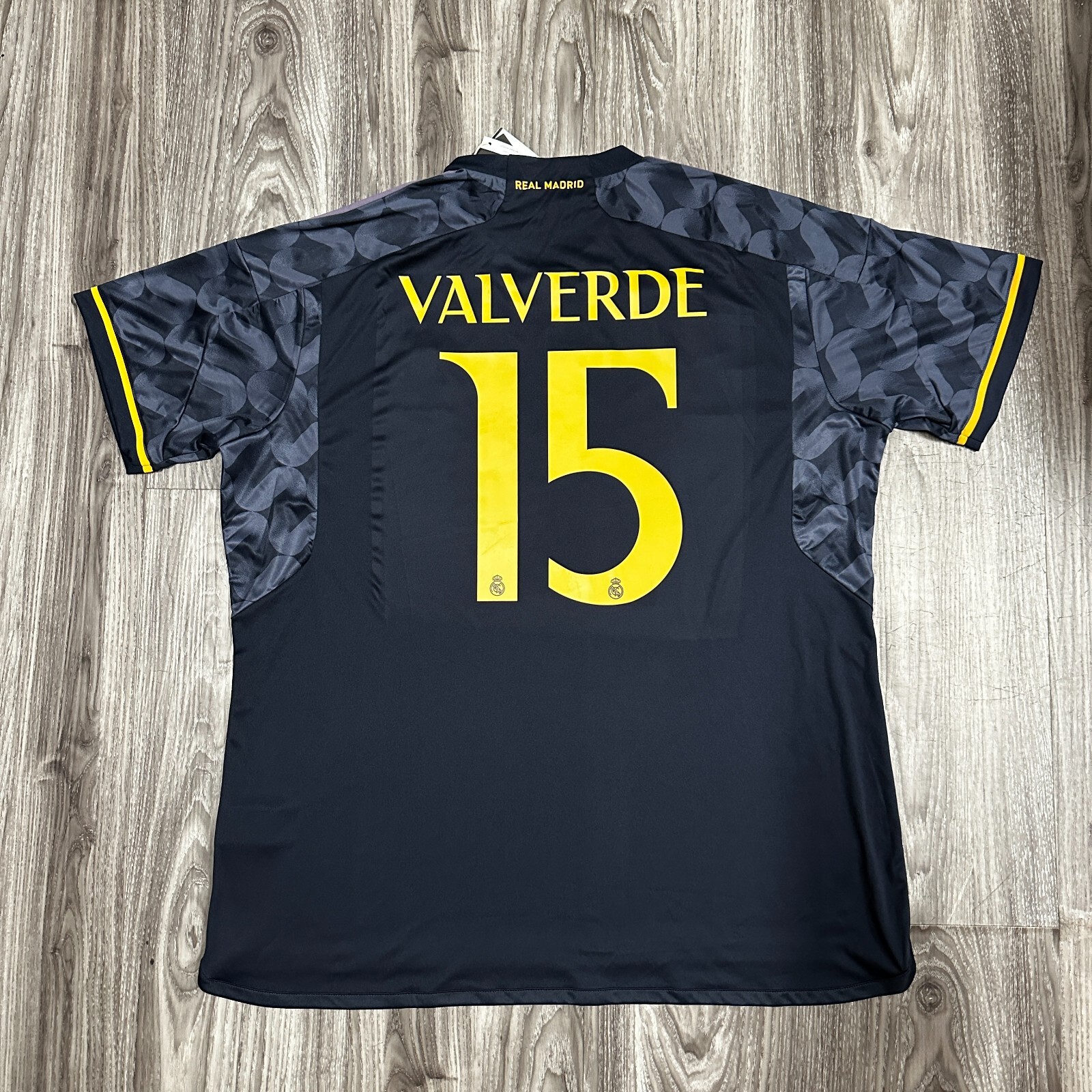 ADIDAS #15 VALVERDE REAL MADRID AWAY 23/24 JERSEY MENS