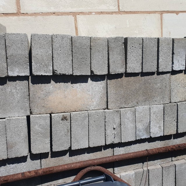 Concrete blocks fire wall building bricks new approximarely 220