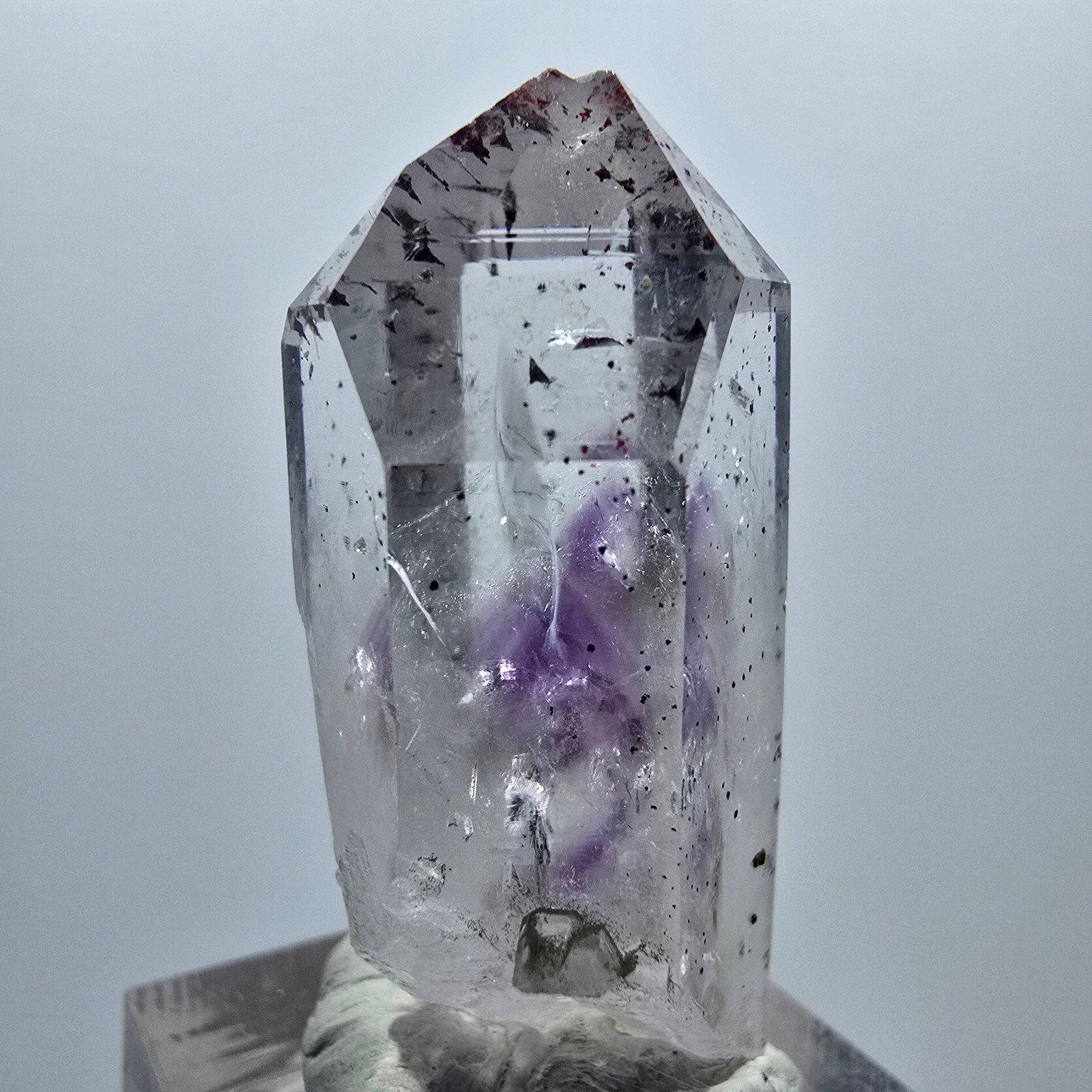 Enhydro Harlequin Skeleton Phantom Amethyst, 1x Bubble Streep Mine, Namibia