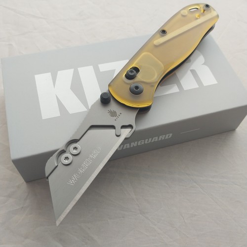 Kizer Cutlery Drop Bear Utility Clutch Lock Ultem Folding