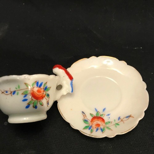 VINTAGE ANTIQUE MADE IN JAPAN TEACUP & SAUCER PORCELAIN  RED BLUE FLOWER