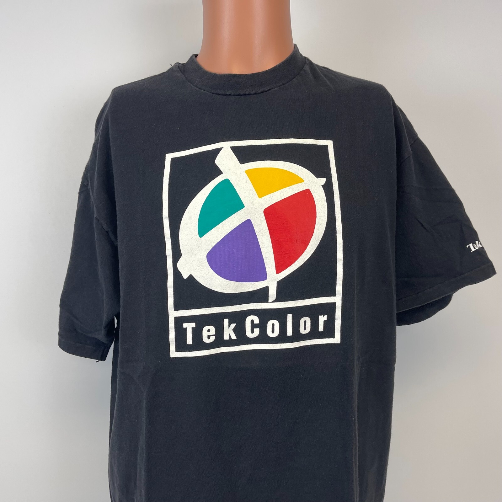 【1993studio】[CHODANx1993Studio] Stitch Color Block T-shirt 1993 Studio x Qwer Chodan] Stitch T-Shirt (3 Color) *Season