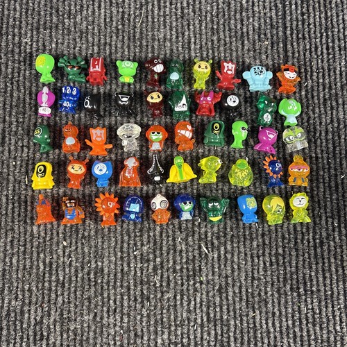 Gogo's Crazy Bones Mixed Lot of 50, Series 2 Glitter