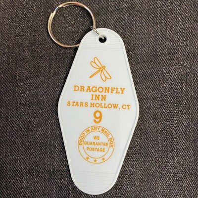 Gilmore Girls - Dragonfly Inn Motel Hotel Key chain tag