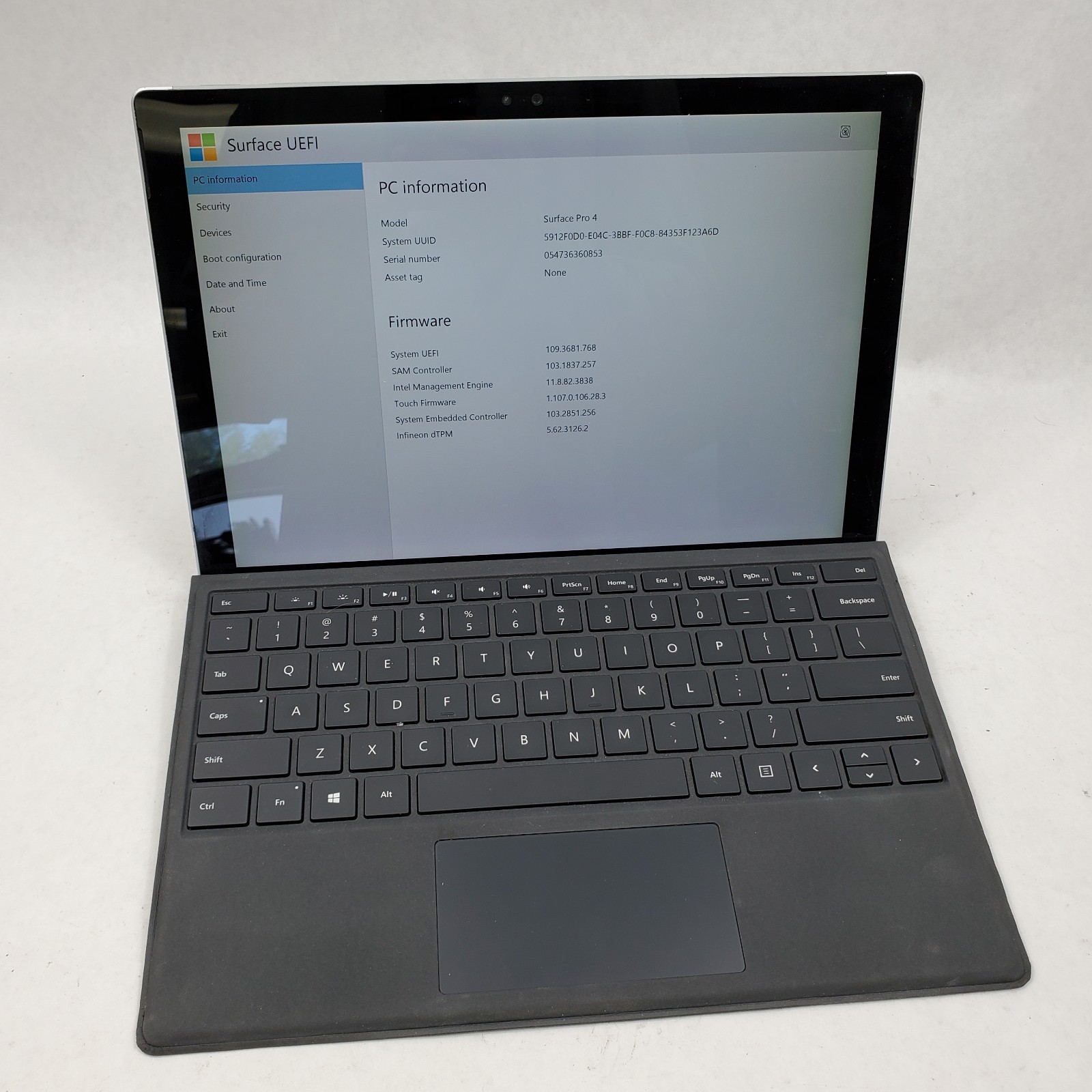 Microsoft Surface Pro 4 Intel Core i7-6650U 2.20GHz 16GB RAM