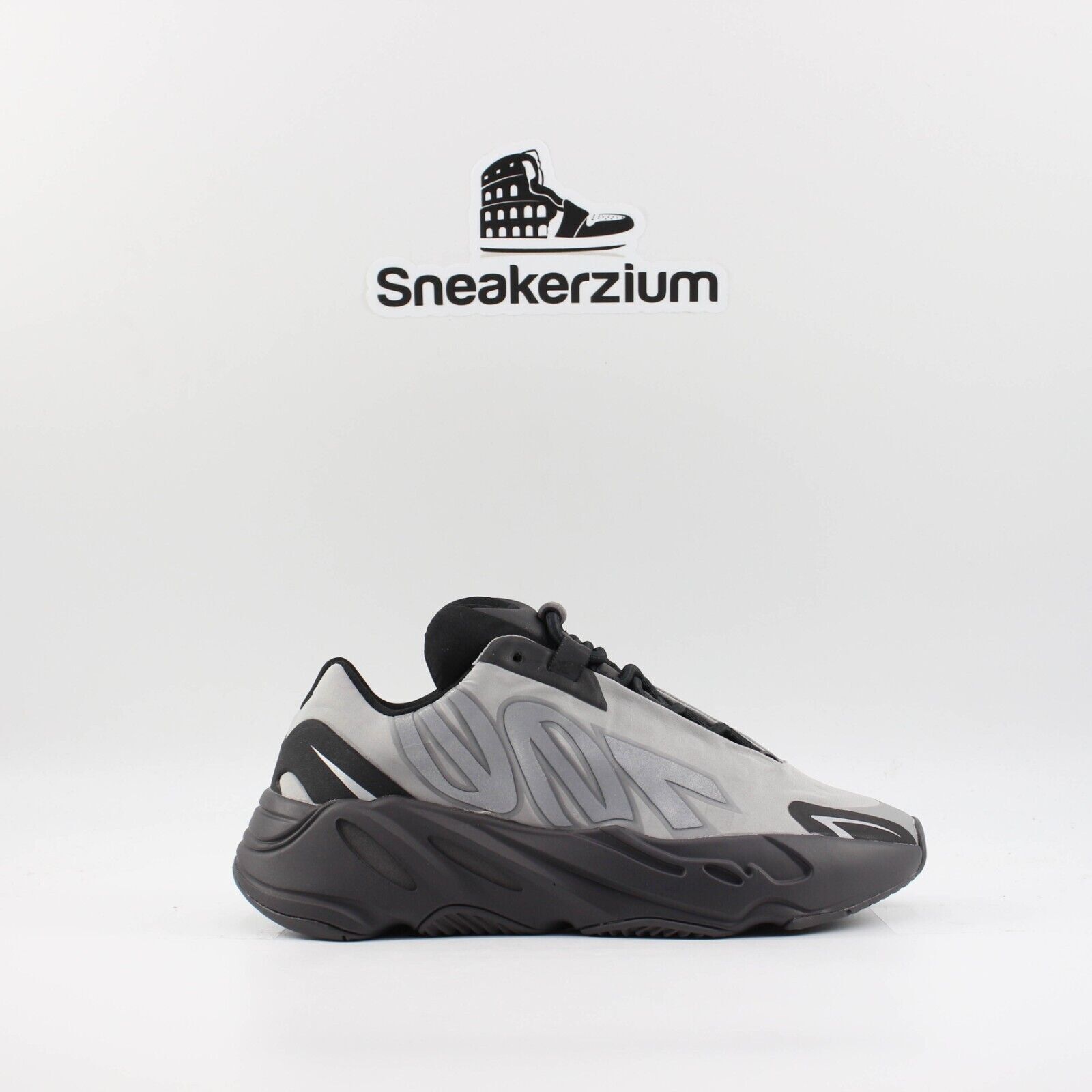 

Adidas Yeezy Boost 700 MNVN Metallic GW9524 Мужские новые, Серый, adidas Yeezy Boost 700 MNVN