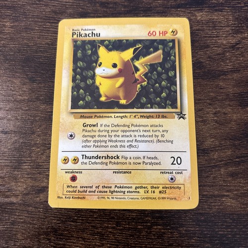 おたんじょうびピカチュウ ポケモンWOTC Black Starホロプロモ英語版 おたんじょうびピカチュウ ポケモンWOTC Black Starホロプロモ
