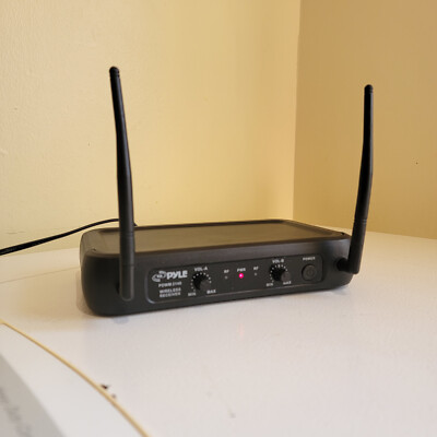 Pyle VHF Wireless Receiver (Model PDWM 2140)