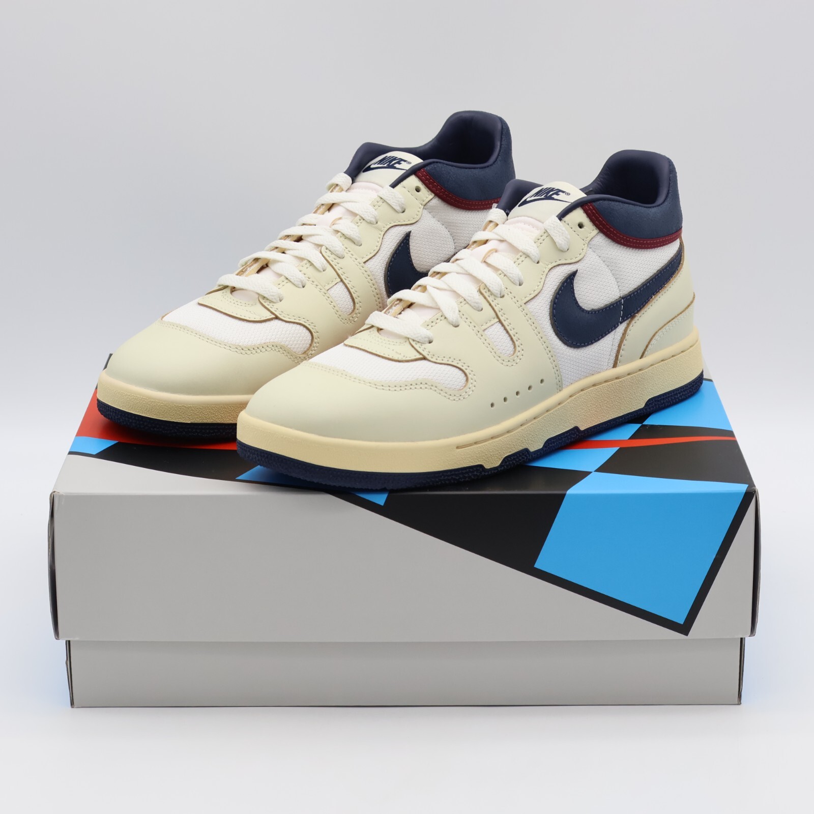 HF4317-133 Nike Attack PRM Coconut Milk and Midnight Navy