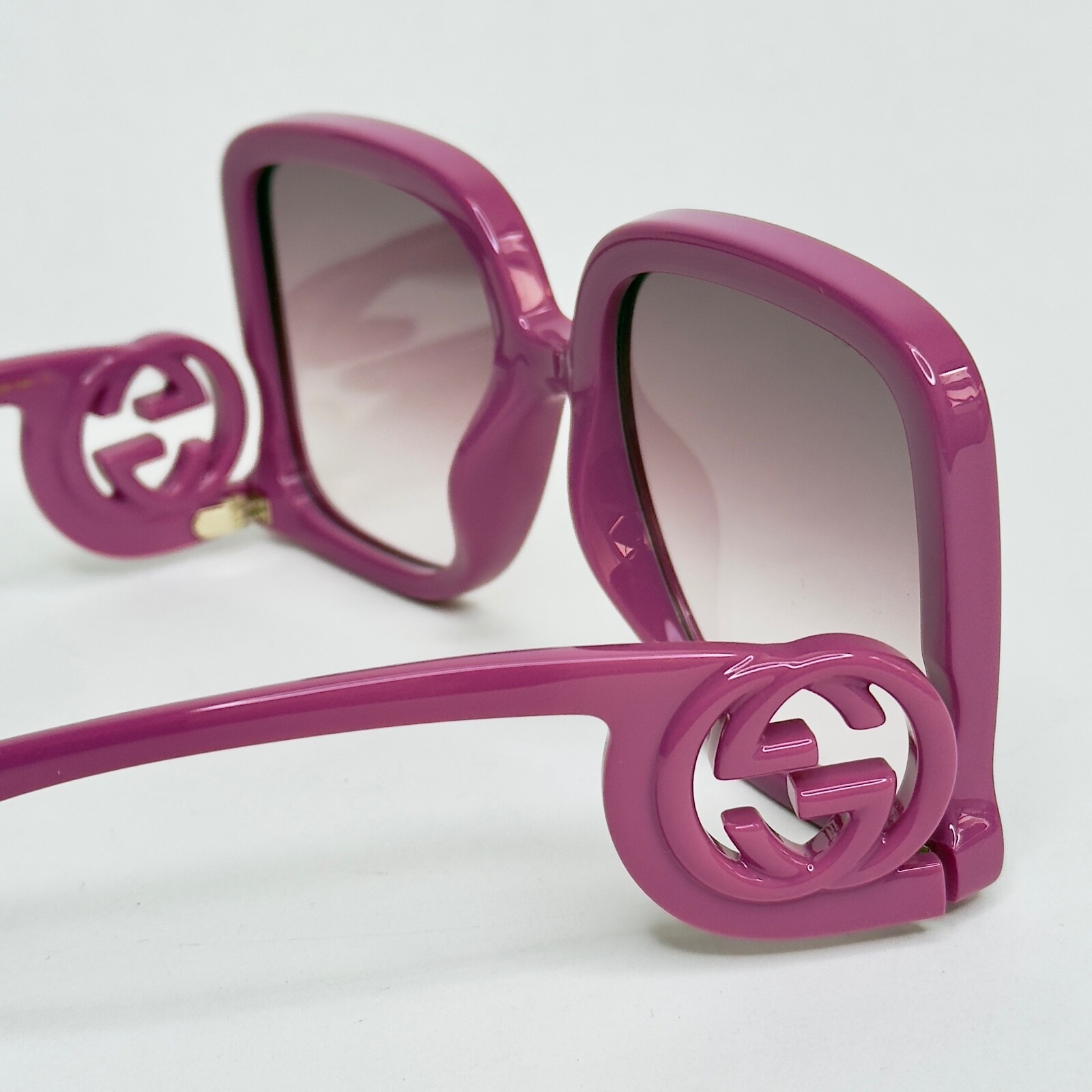 Pre-owned Gucci 1326 Purple Fuchsia Gg Logo 004 Fashion Oversized Runway Sunglass Gg1326s