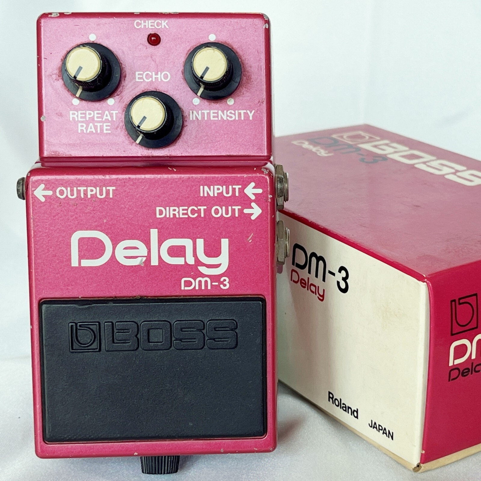 BOSS DM-3 Delay W/Box 1984 Analog Delay Vintage Guitar Pedal