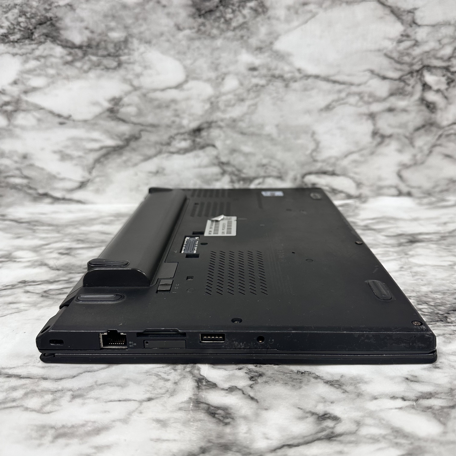 Lenovo ThinkPad X260 i5-6200U 2.30GHz 8GB RAM 128GB SSD Intel HD 520 Win 10 Pro - Picture 9 of 12