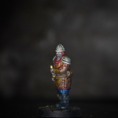 Hand painted - 3D printed Sword Guard 2 NPC, for dungeons and dragons (dnd)