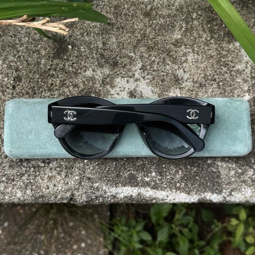 CHANEL Classic Butterfly Black Acetate Sunglasses 5371 Made CHANEL Classic Butterfly Black Acetate Sunglasses 5371 Made