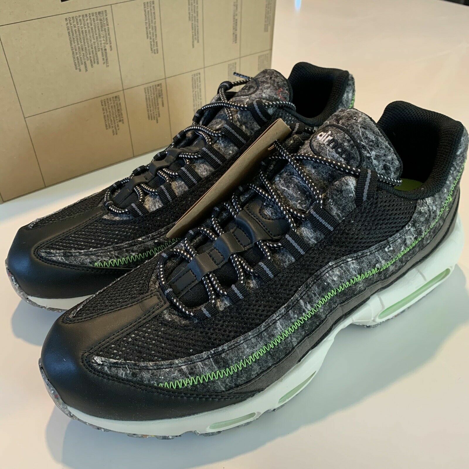 air max 95 black electric green