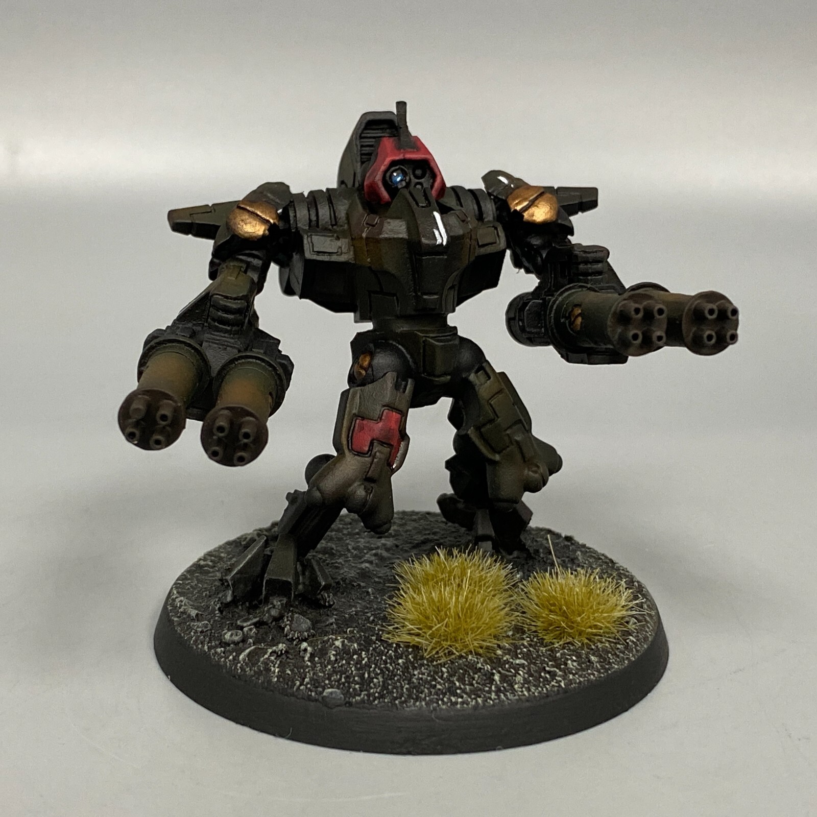 XV9 CRISIS BATTLESUIT WITH TWIN LINKED BURST CANNONS FORGE WORLD