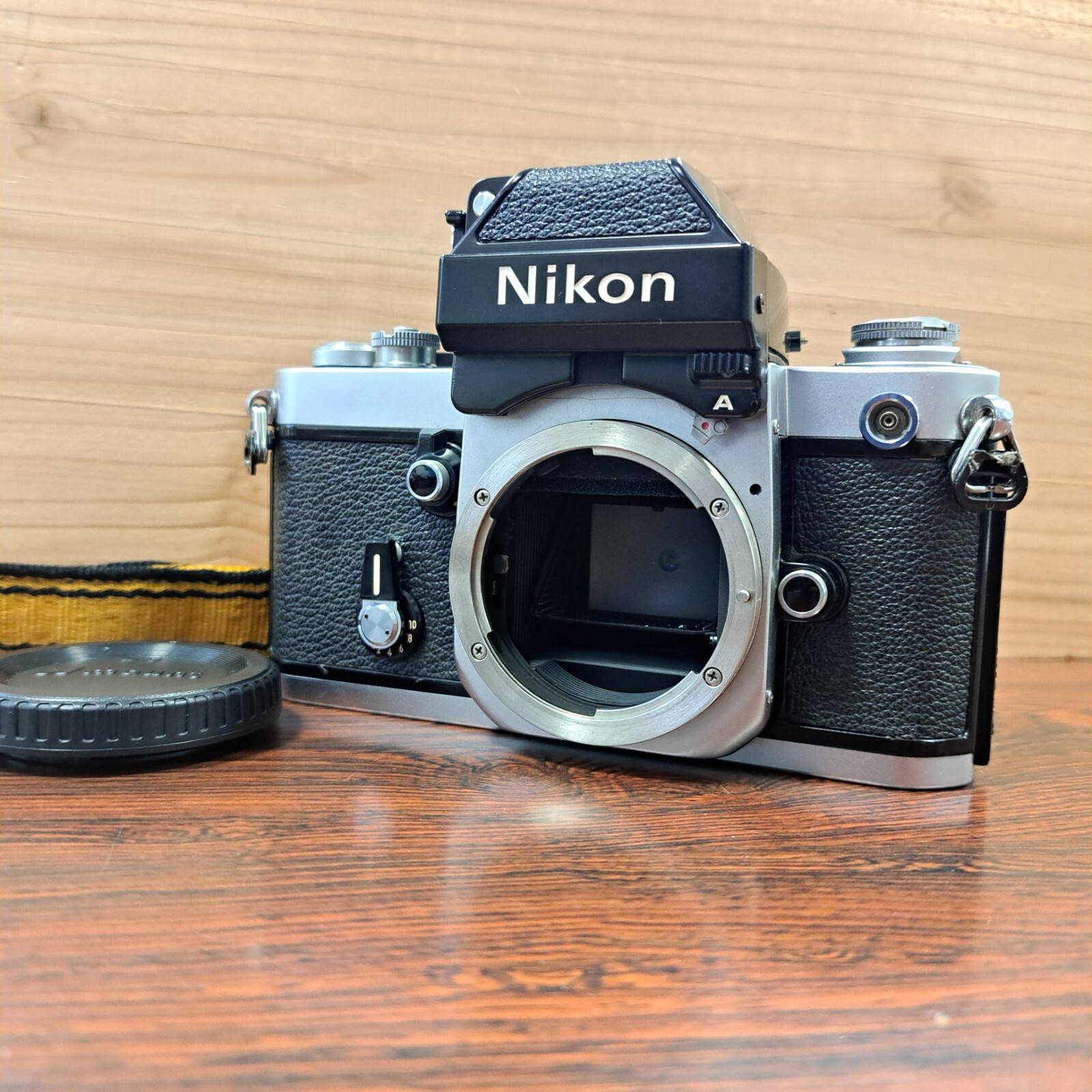 S/N 801xxxx [MINT] Nikon F2 Photomic A DP-11 Silver Film