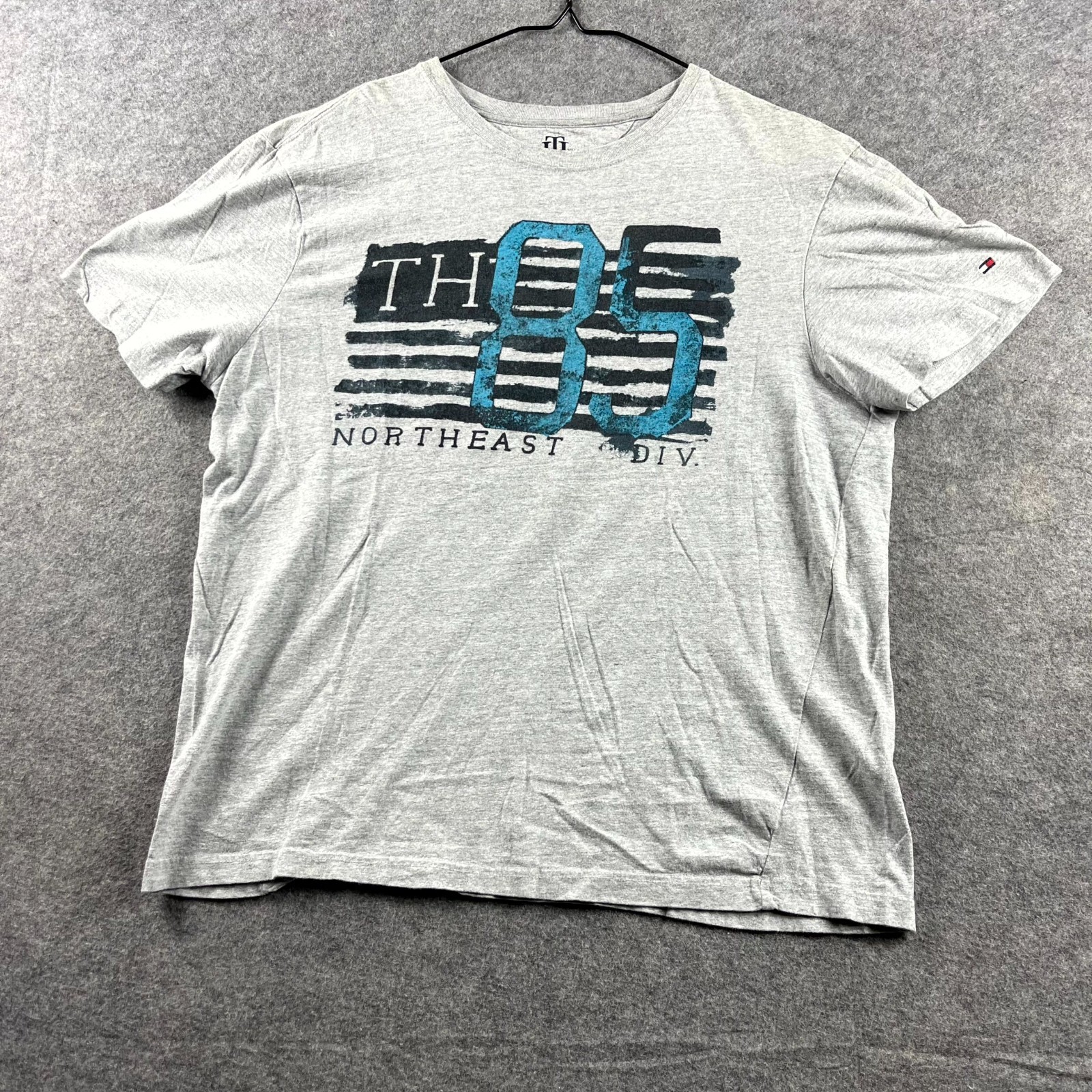 Tommy Hilfiger Mens T Shirt Large Grey Graphic Print Short Sleeve Casual Logo