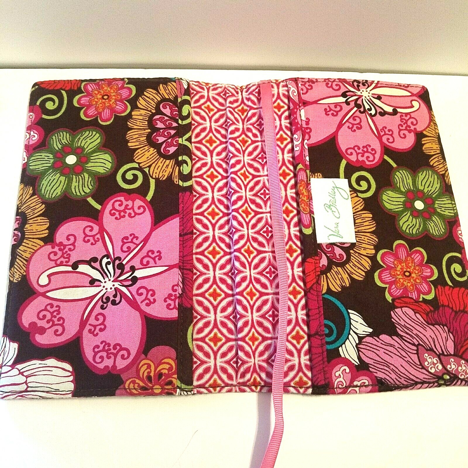Vera Bradley Paperback Book Cover Mod Floral Pink Retired 8