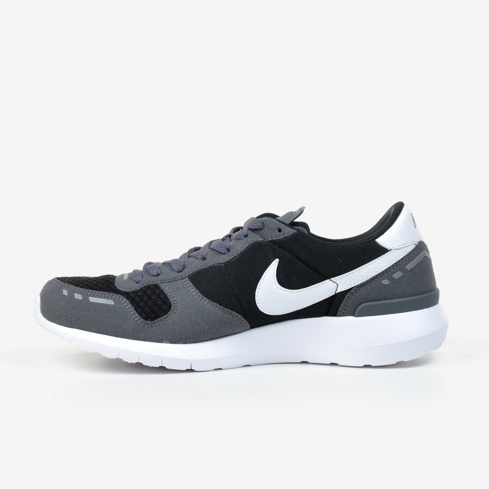 nike air vrtx black