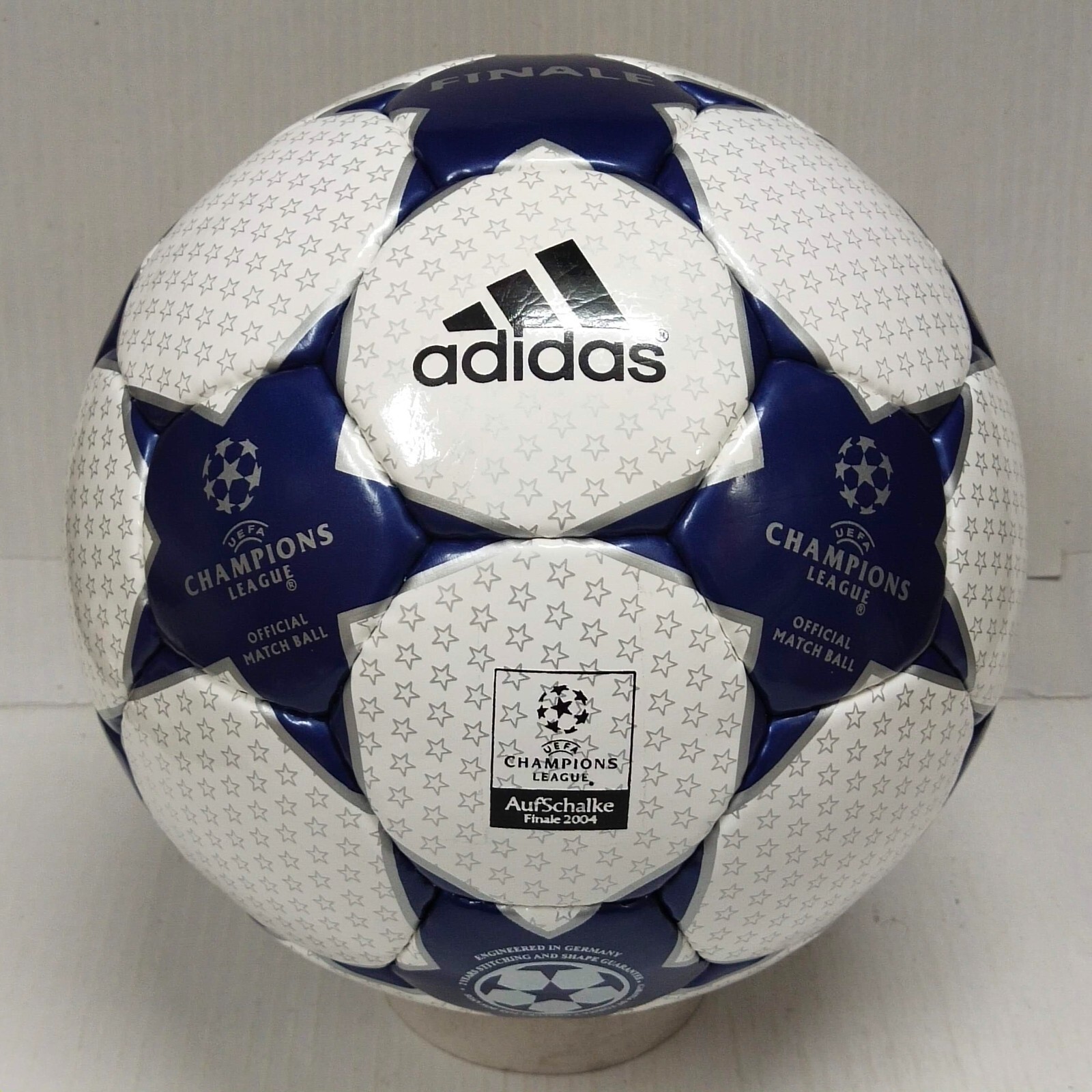 Adidas Finale 2004/05 公式球 UEFA CHAMPIONS LEAGUE FINALE 4