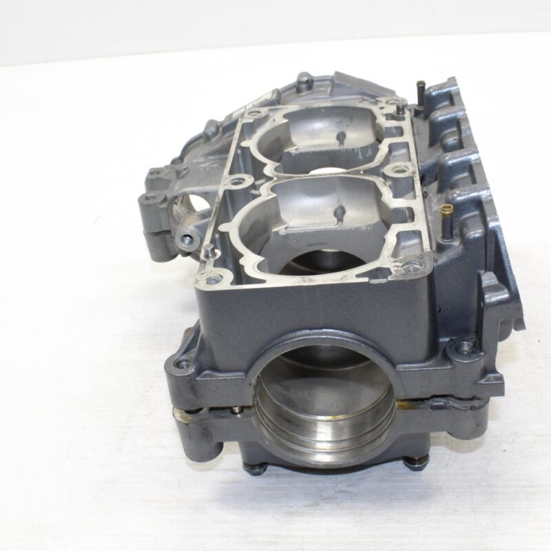 1996 YAMAHA WAVERAIDER 760 OEM Crankcase 64X-15100-00-00;64X 1996 YAMAHA WAVERAIDER 760 OEM Crankcase 64X-15100-00-00;64X