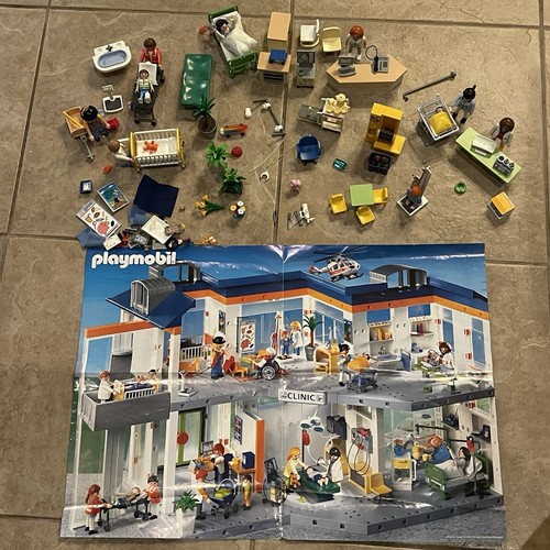 ホビー・楽器・アート playmobil clinic4404 PLAYMOBIL Hospital Clinic 4404 Nearly Complete With Extras
