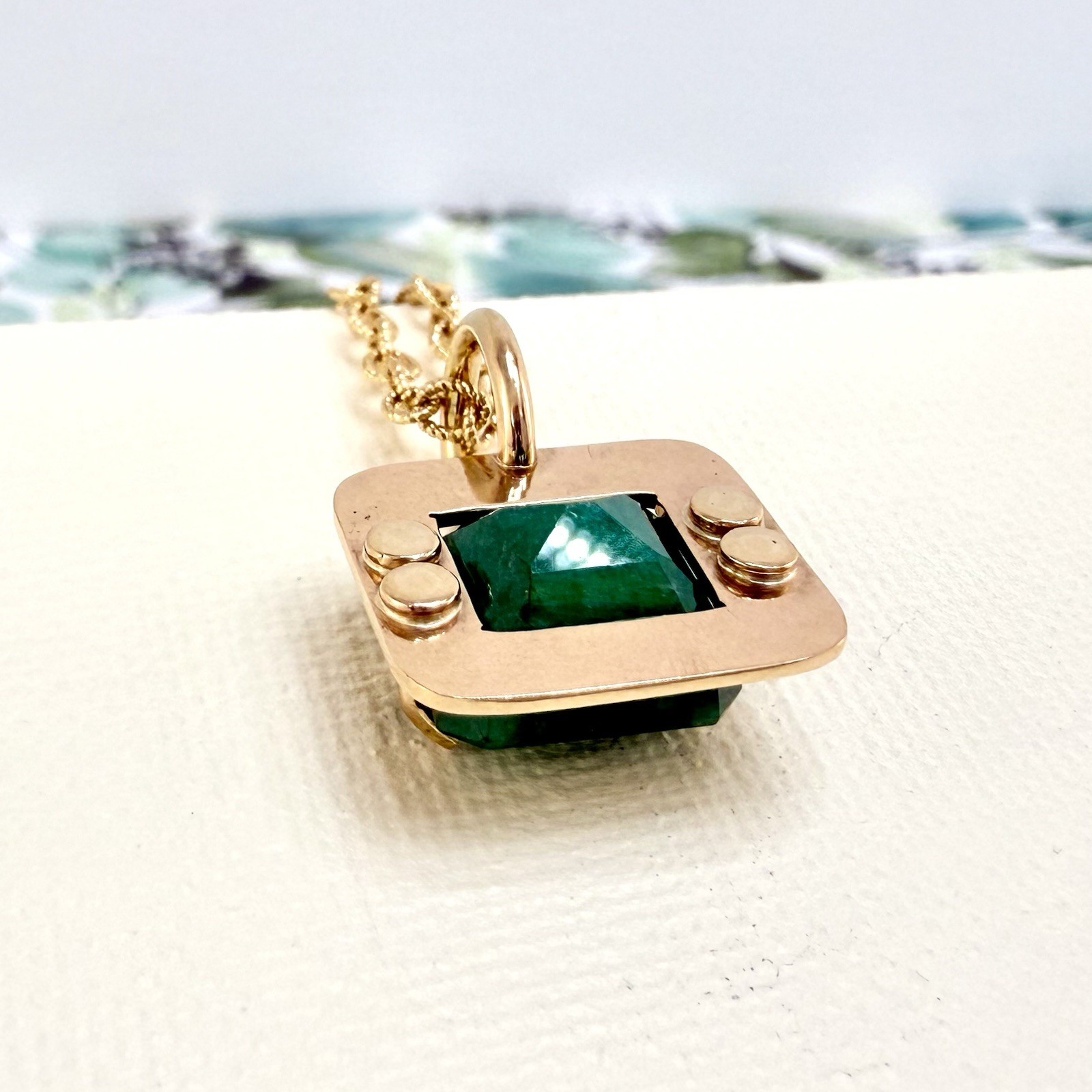 14k Yellow Gold Genuine Emerald Modernist Unisex Pendant, Newly Handcrafted 7ct - Picture 6 of 8